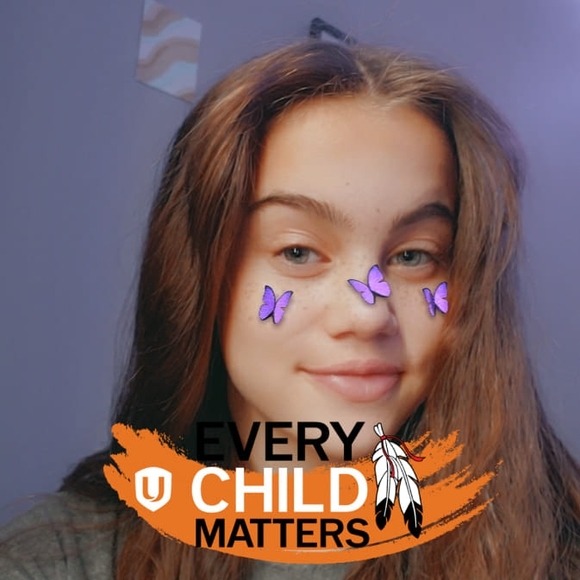 Meet your Posher, Mia - Picture 1 of 1